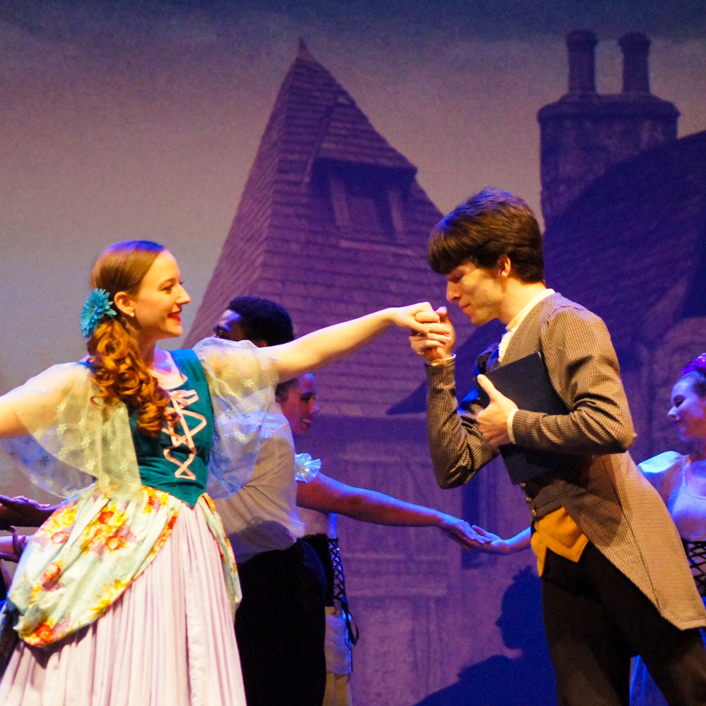 Ballet dancers in Sleepy Hollow with digital projections